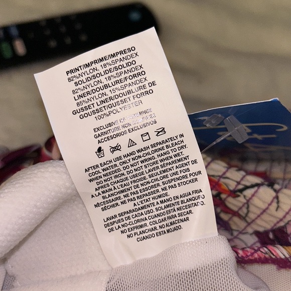 Fit 4 Ur swimsuit - Picture 9 of 11